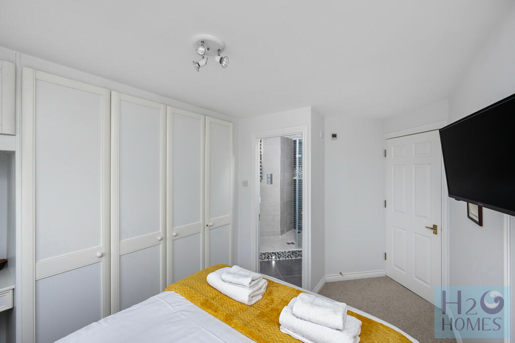 Collingwood Court...