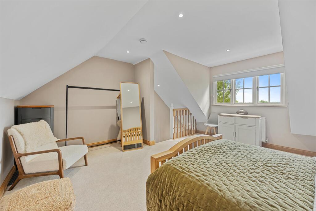 RoseCottageWeb53.jpg
