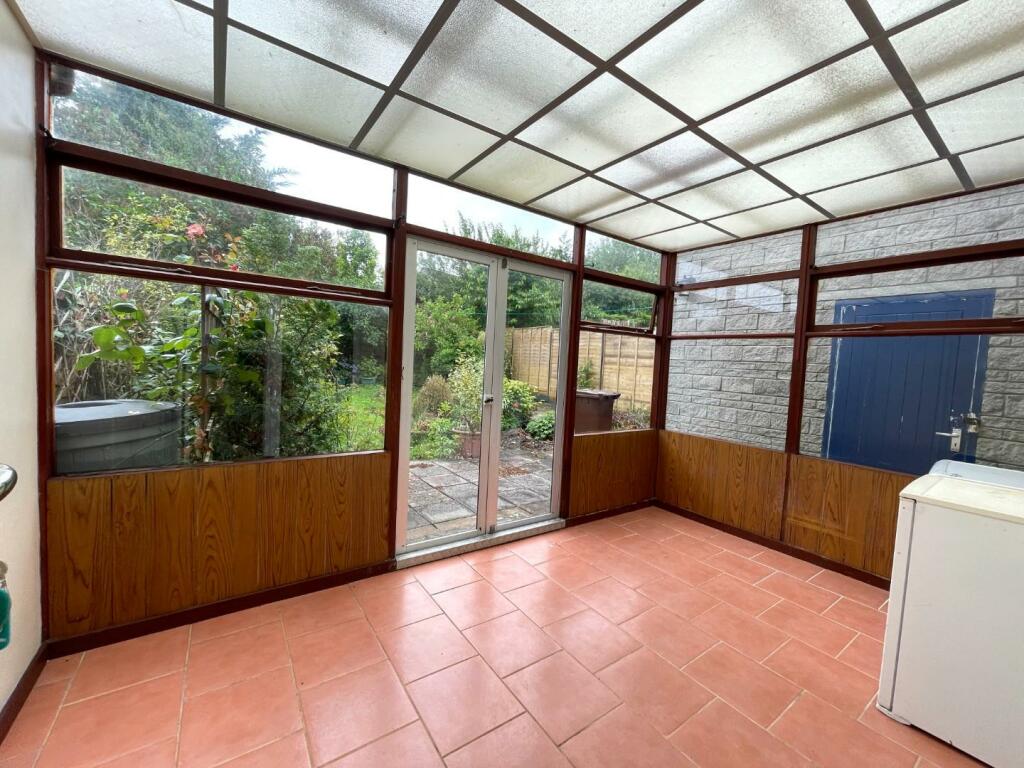 Sun room.JPG