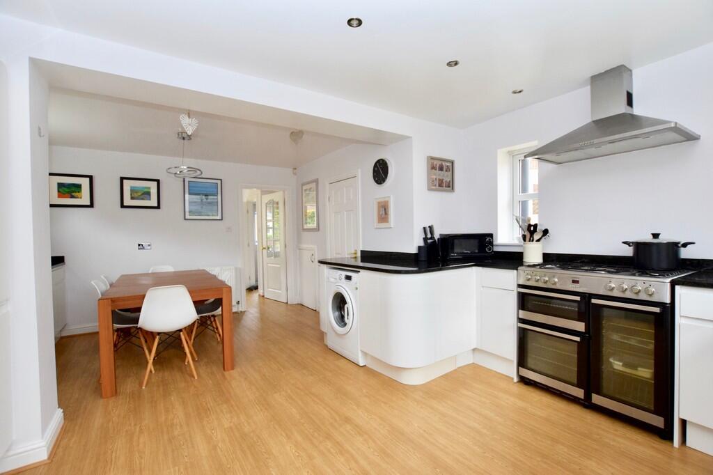 Kitchen/Dining Ro...