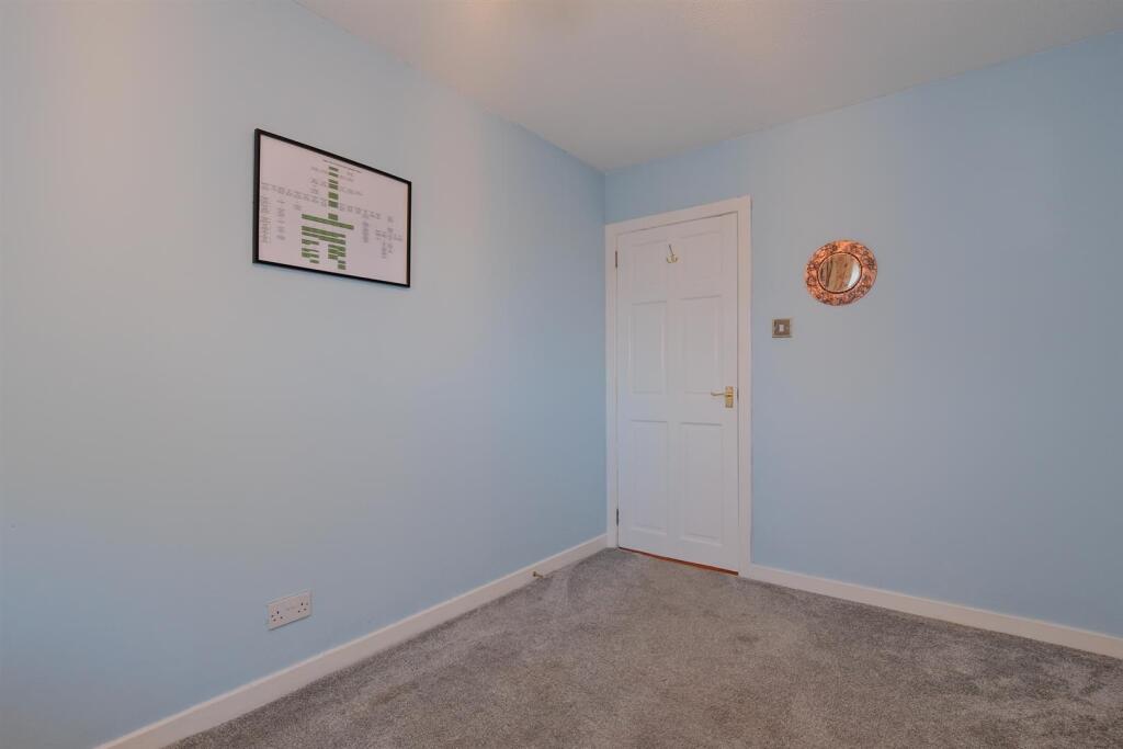 026-25 Netherdale Crescent, Wishaw ML2 0DN.jpg