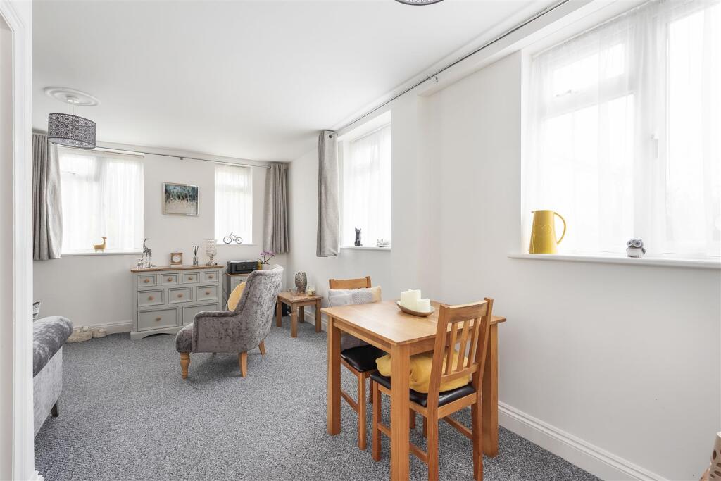 Queens Road, Tankerton