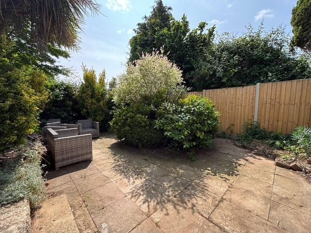 Garden 3.jpg