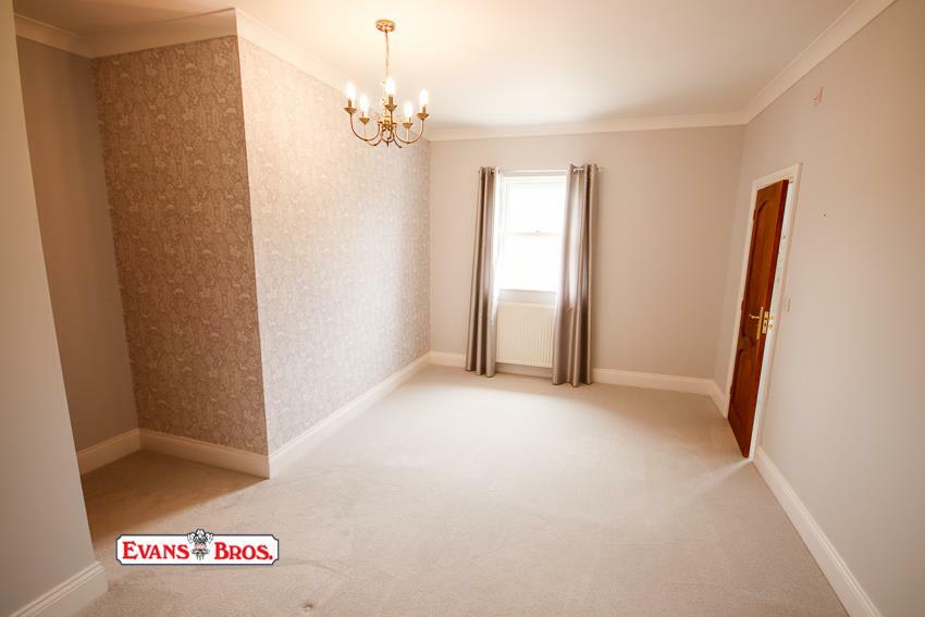 REAR DOUBLE BEDROOM 4