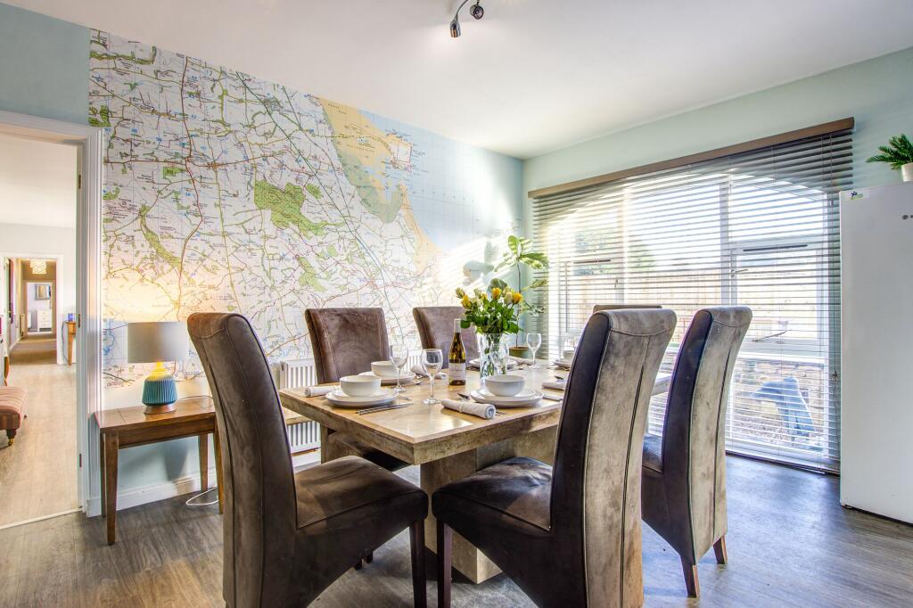 Dining Area 2