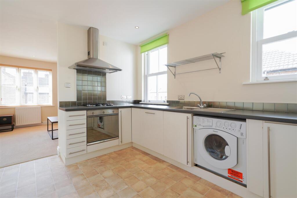 Flat 3 Grange House (6).jpg