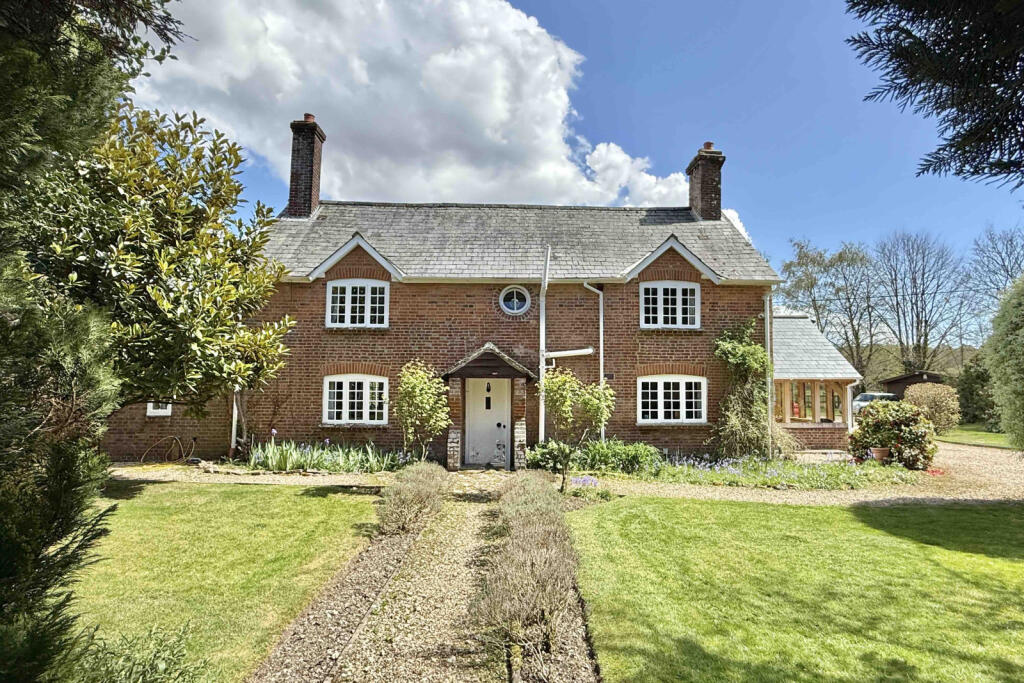 Detached Country Home for Sale