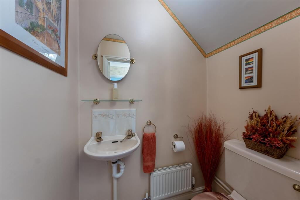 10 Knightsbridge Avenue-011.jpg