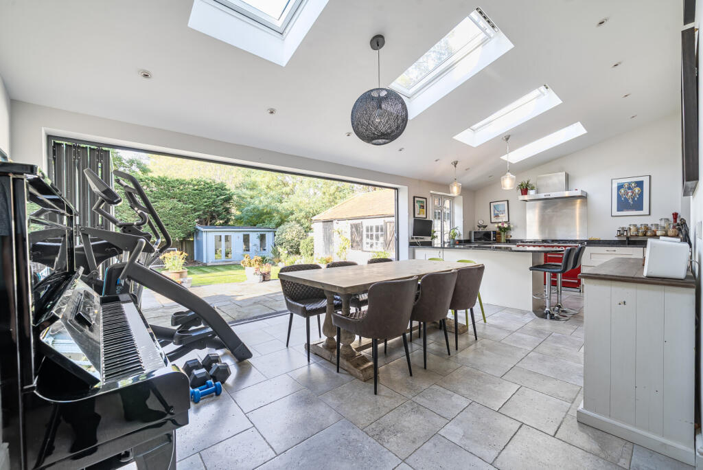 1361314-11-68daa1...