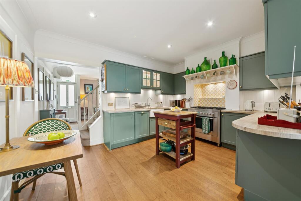 Bute Gardens, W6 7DX-10.jpg