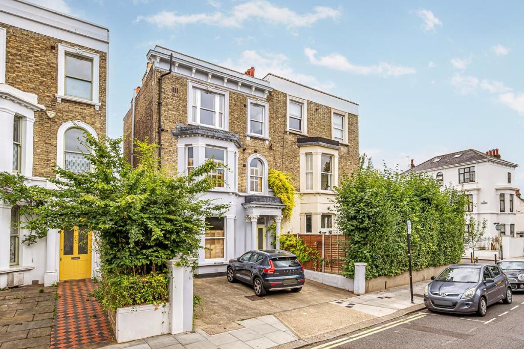 FFF - 25 Boscombe Road-2.jpg