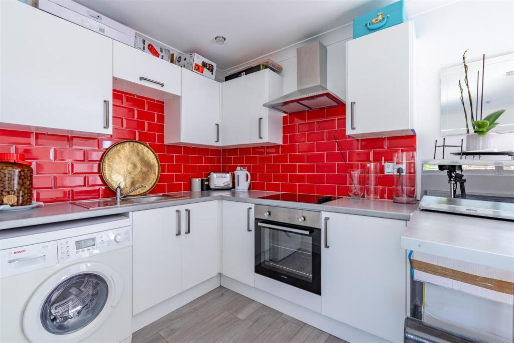 Studio/Annexe Kitchen