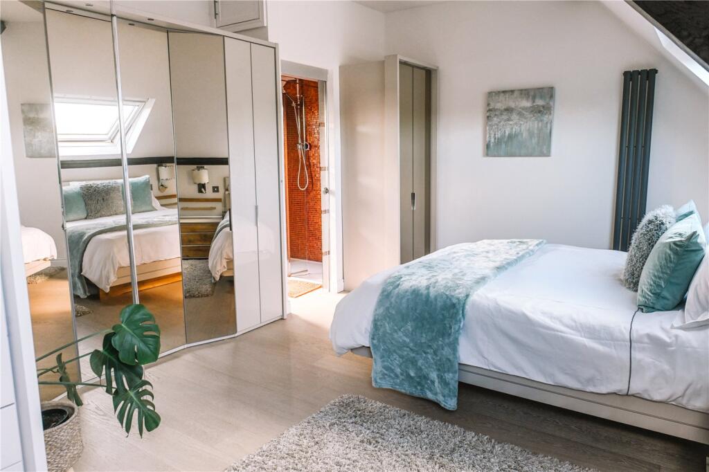 Principal Bedroom
