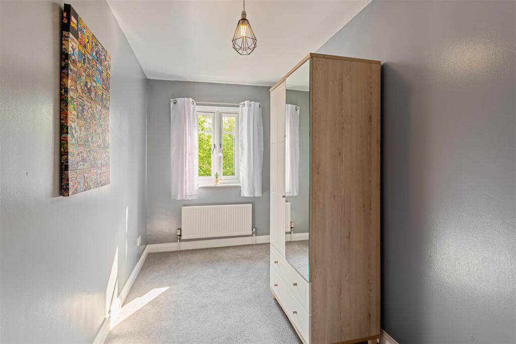 Apt_5_Beverley_House_56.jpg