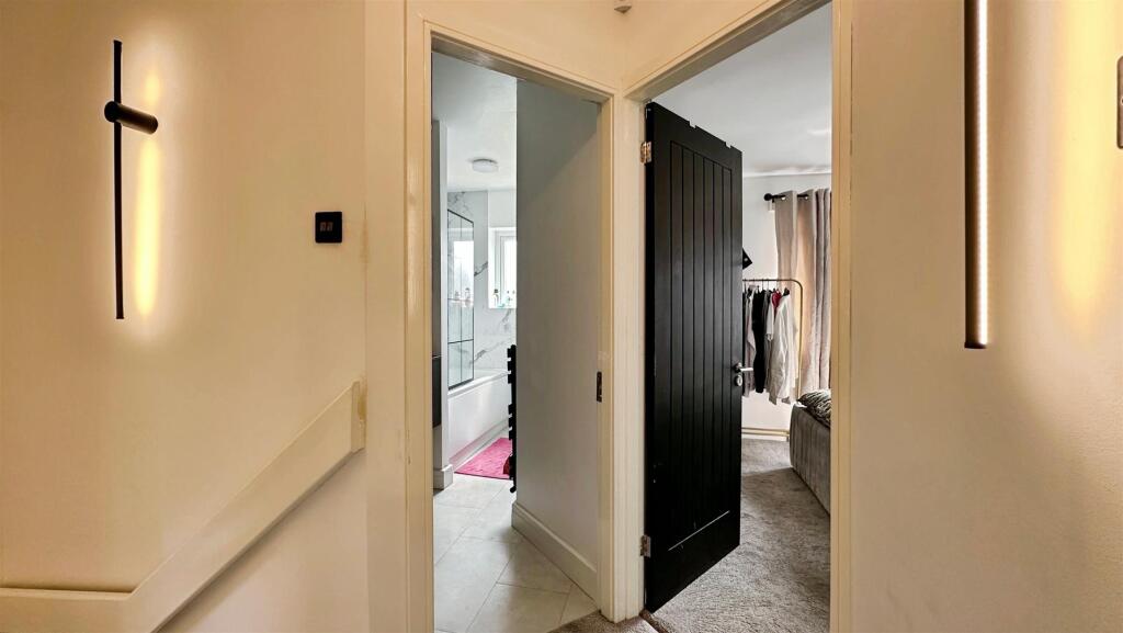 d80f1997--4D00-9025-3AC0D1B95688-16722-0000054ECE2