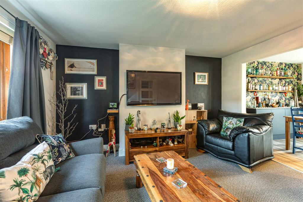 5 Sprouston Road Newtown 15.JPG