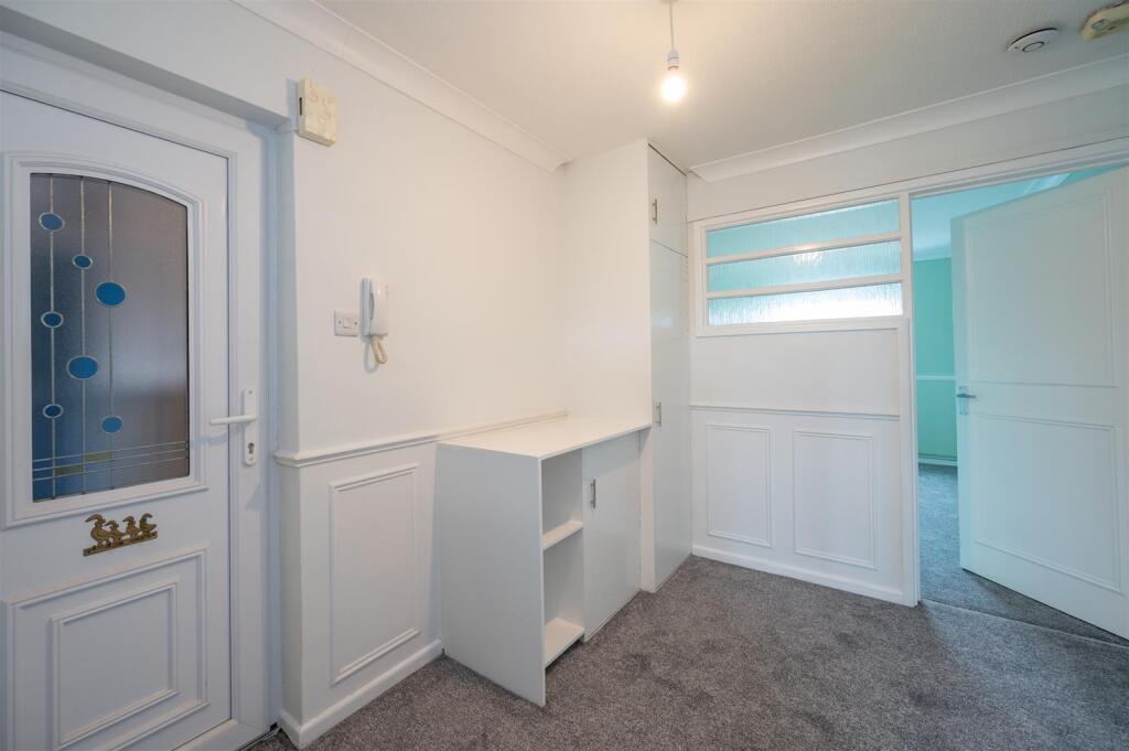 Flat 8 St Hermans Mansions 25 11.jpg