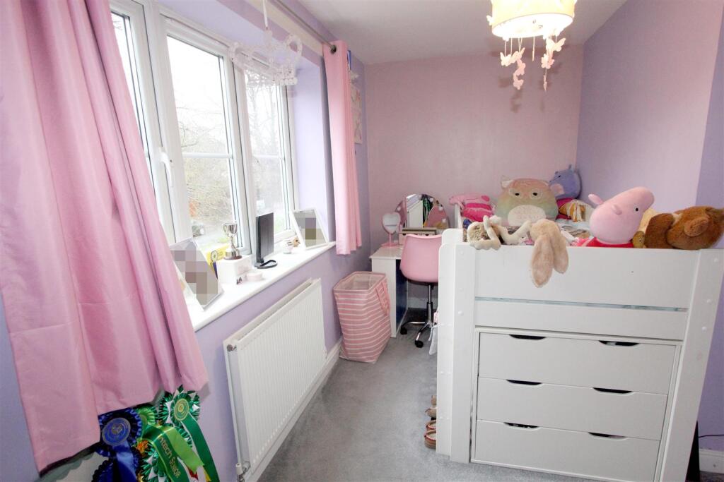 IMG_6855 bed pink purple bunk.jpg