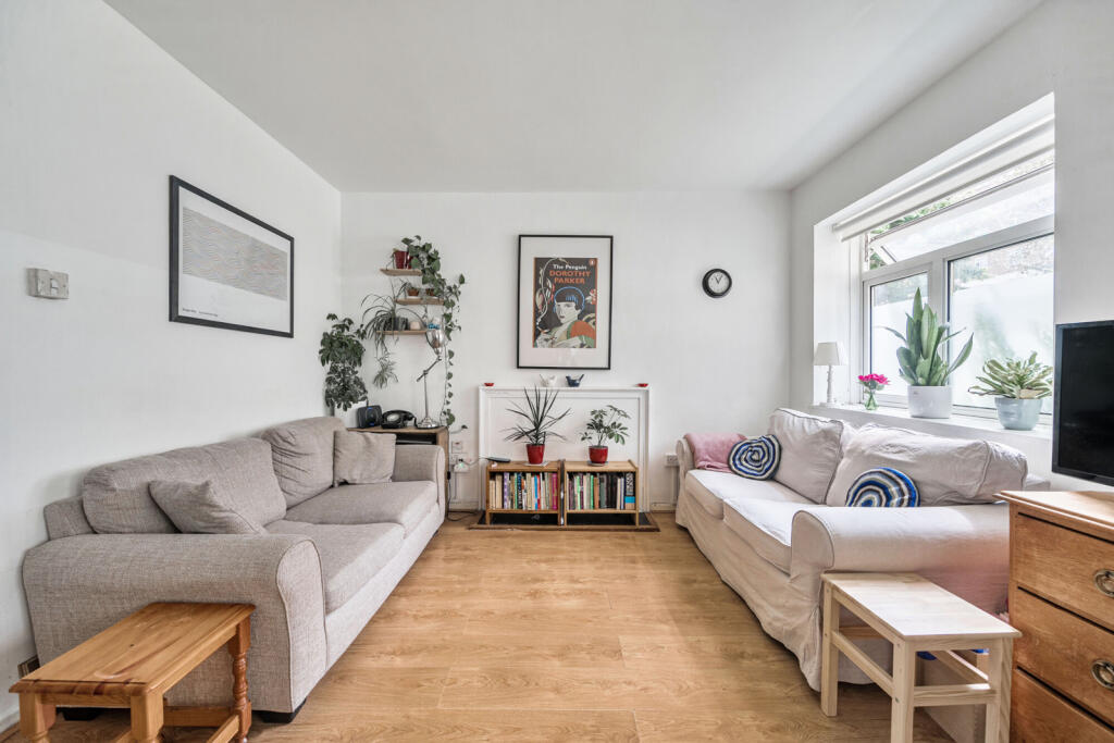 1313851-11-686cf4...