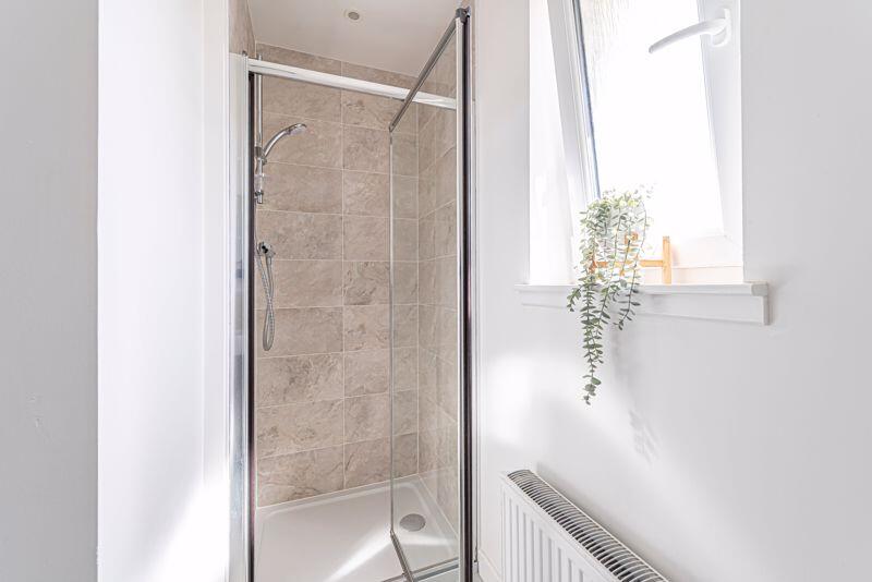 En Suite Shower Room