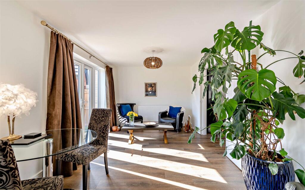Dining/Living Room