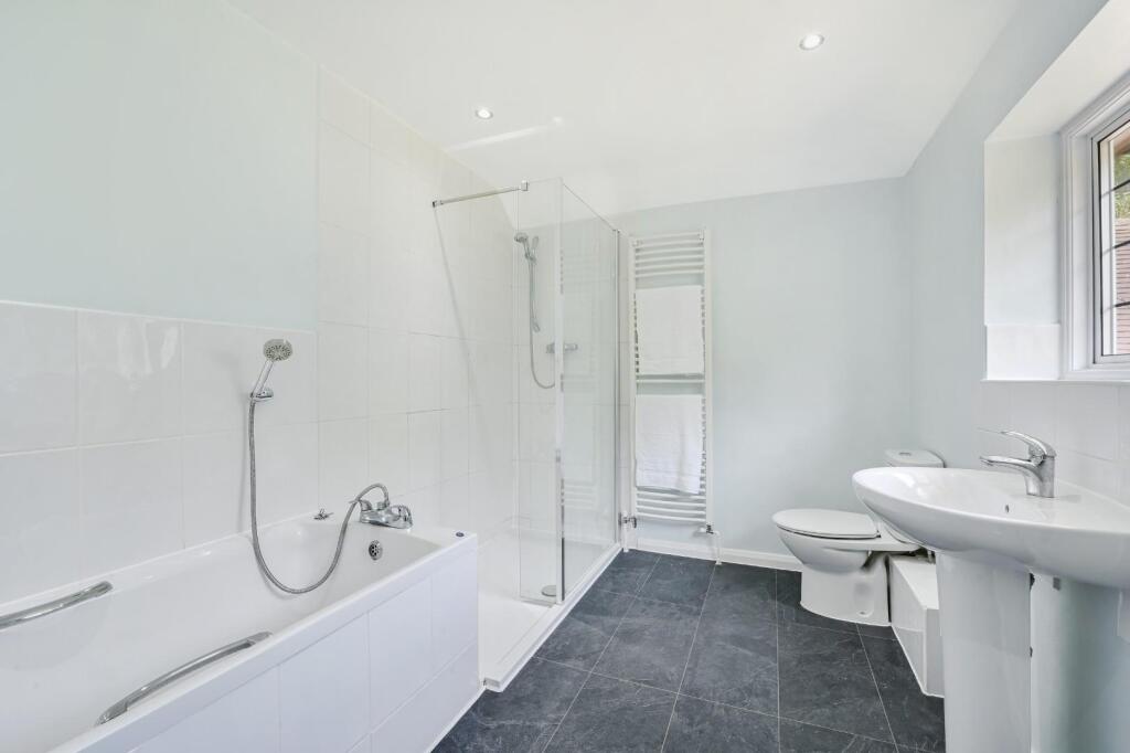 TADORNE ROAD (9).jpg