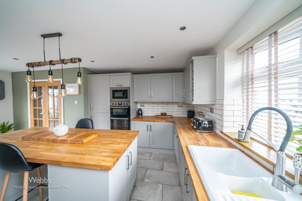 © Webbs Estate Agents © (51 of 105).jpg