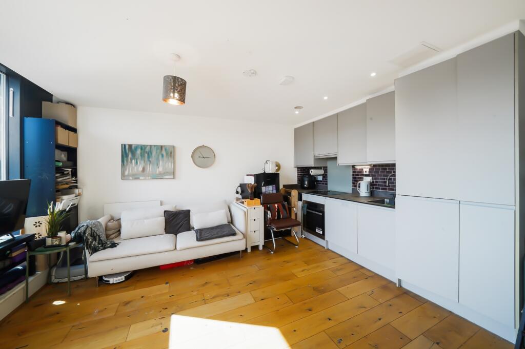 1c_Flat 20, 65 Woodrow - GS0LuscDrOr8G8GLWfAk
