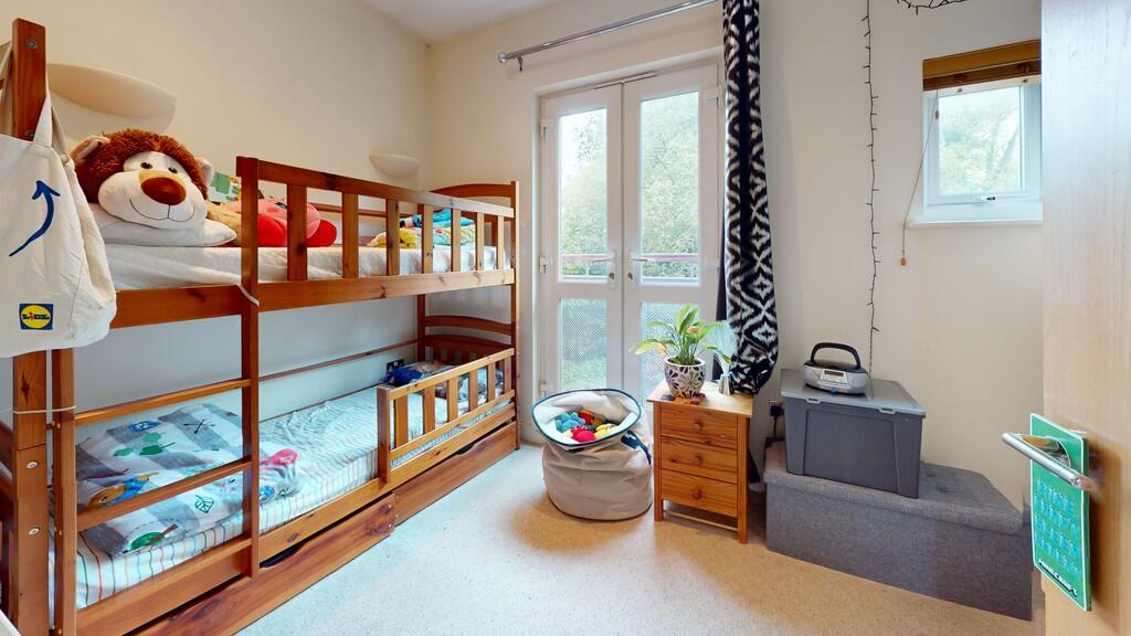 Bedroom (10)