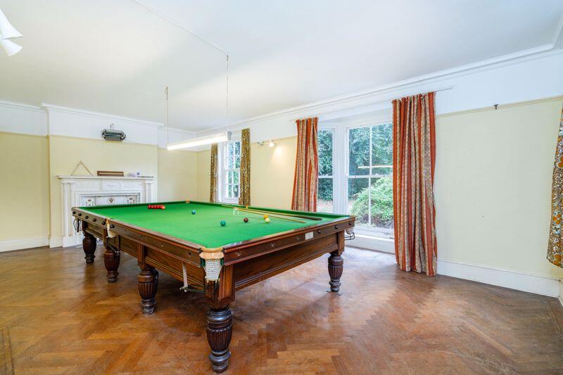Wellsyke Farm House Snooker Room 