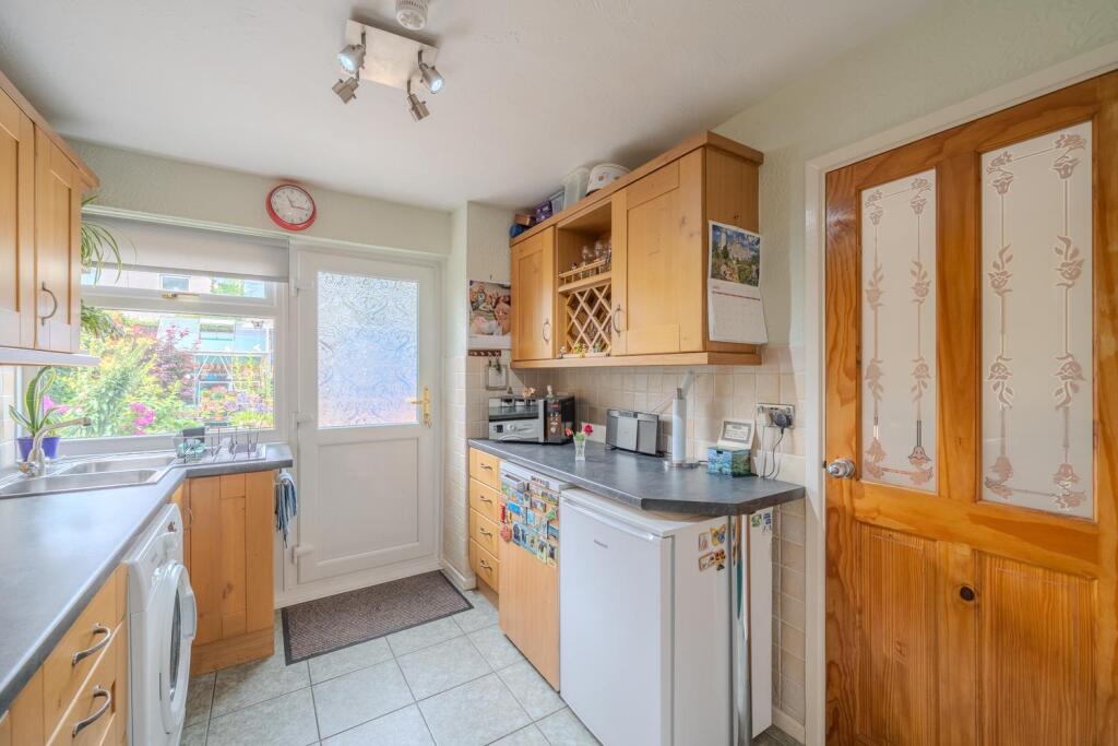 8 Newgale Row-10.jpg