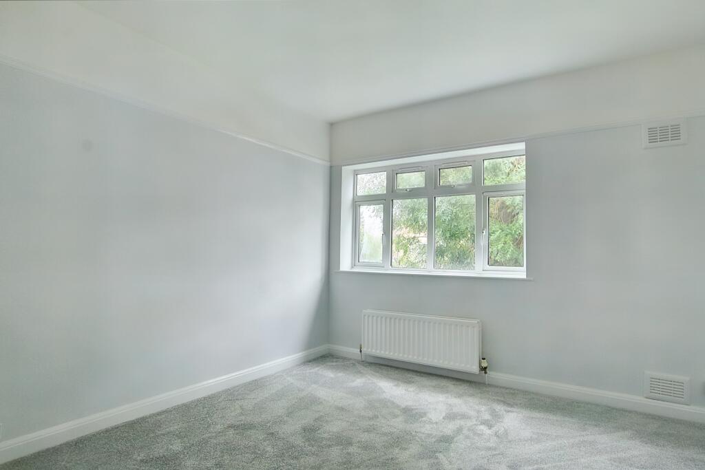 3.BEDROOM.jpg