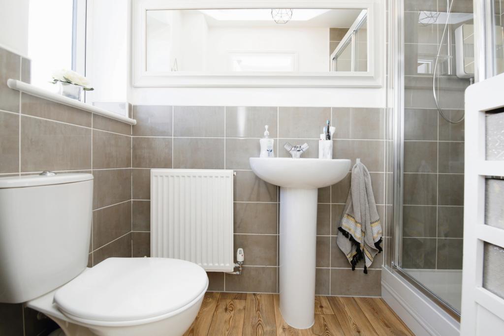 En-suite Shower Room
