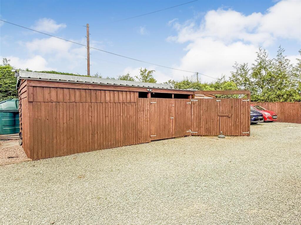 Shed