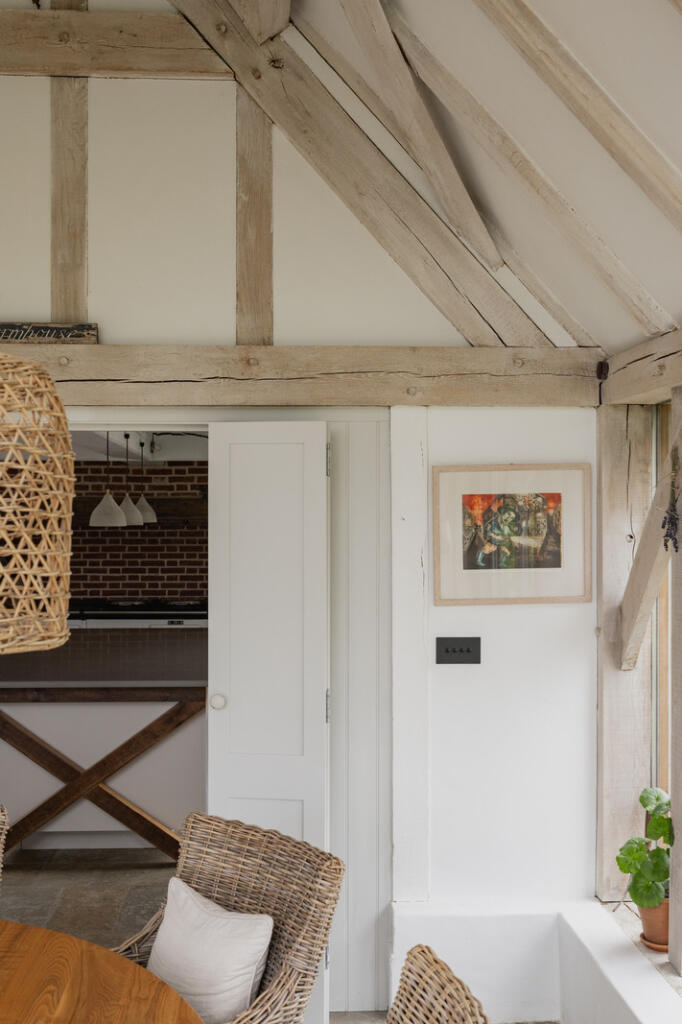 262772 - Nine Elms Farmhouse, Ringshall-10.jpg