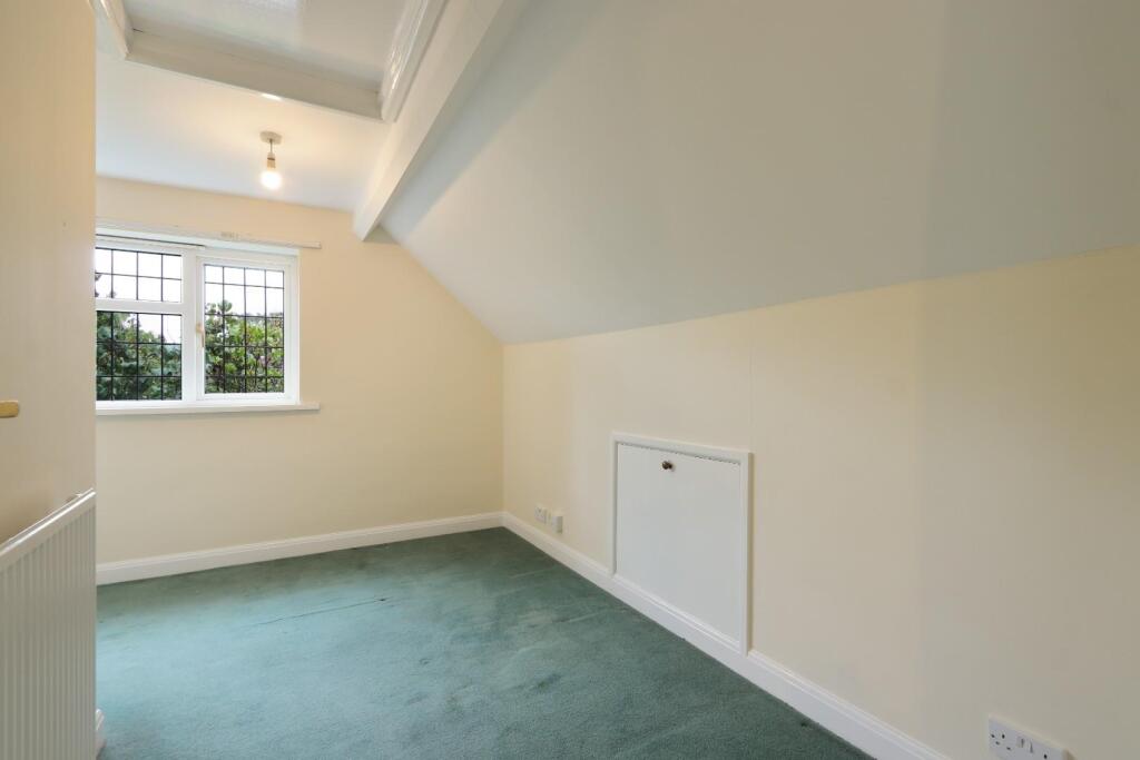 BEDROOM NO.2