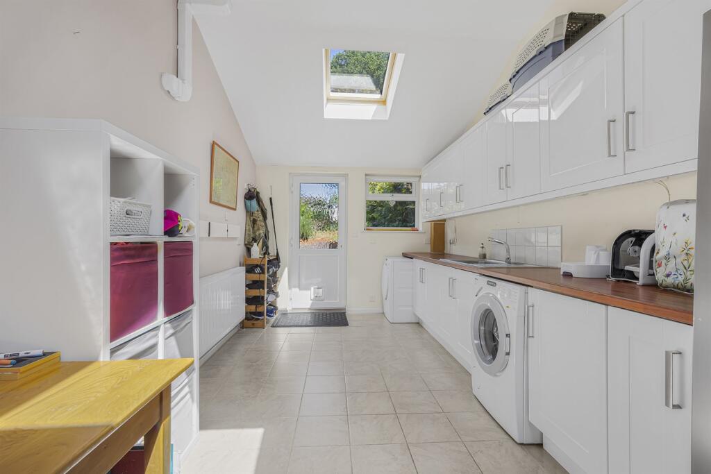 Garden/Utility room