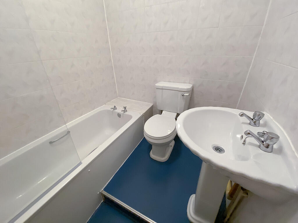 5.4 ensuite