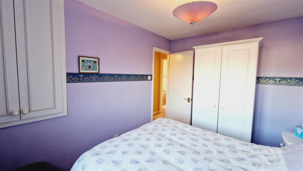 Alt Bedroom Two