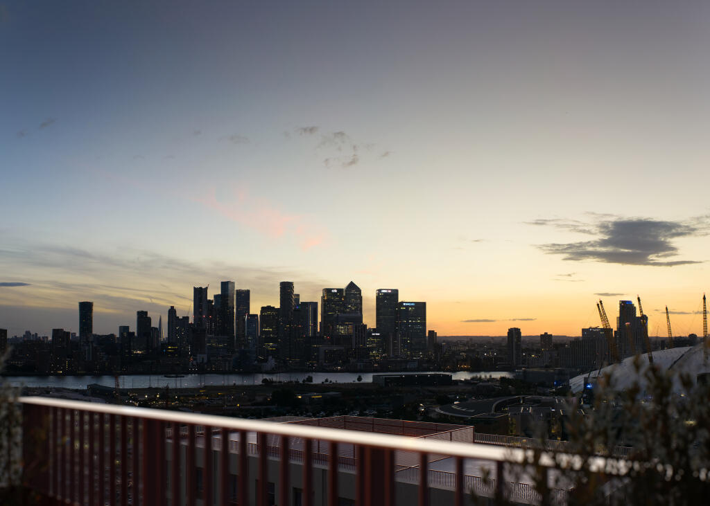 Peninsula Gardens BLOCK B - CGI - Balcony View ...