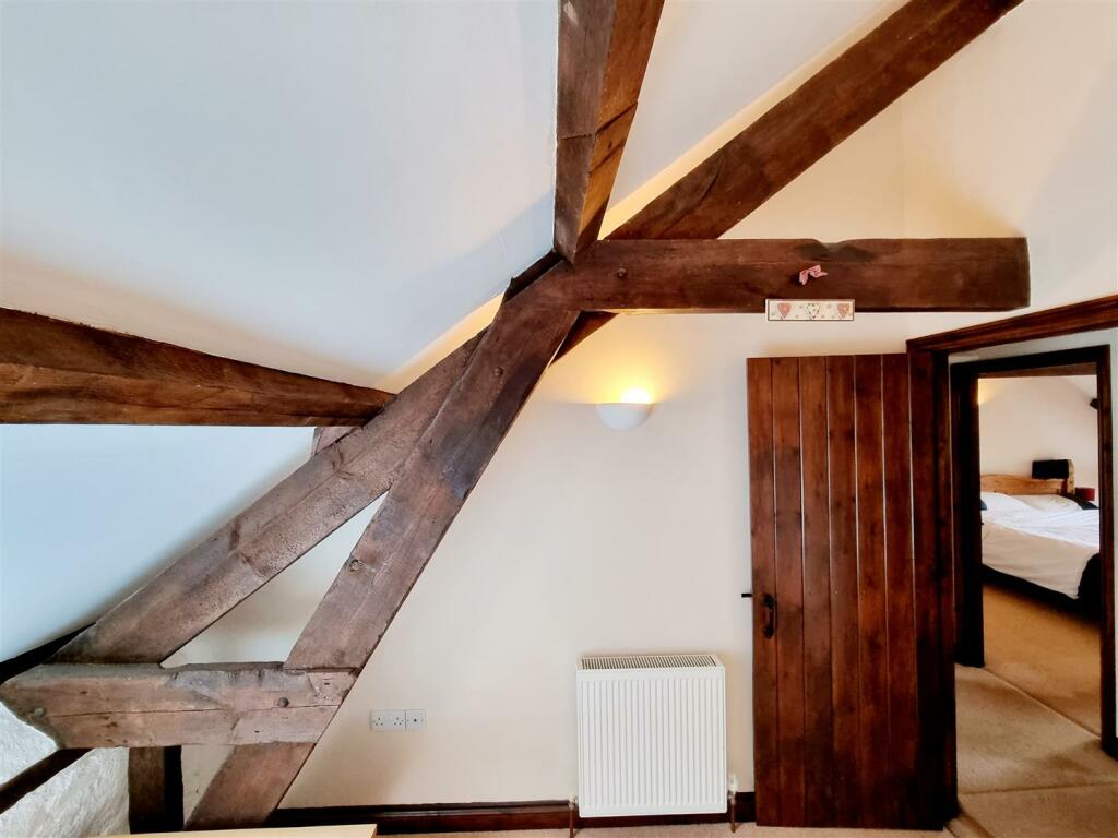 Beams 1.jpg