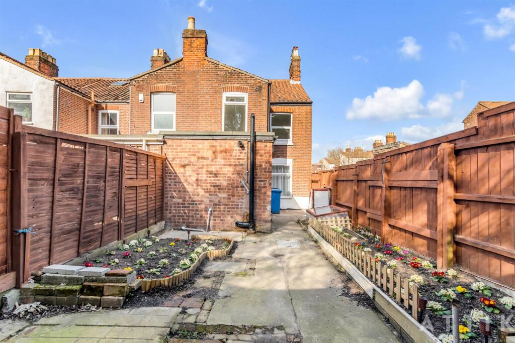 53 Branford Road, Norwich, NR3 4QD (22).jpg
