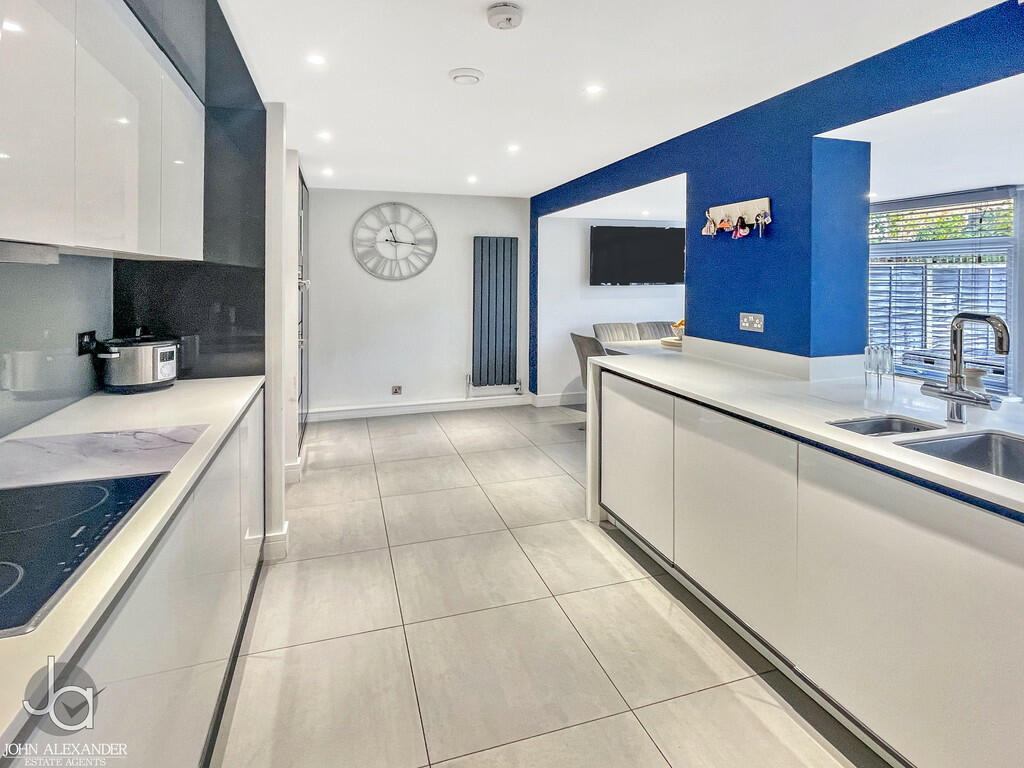 20241015_11152756...