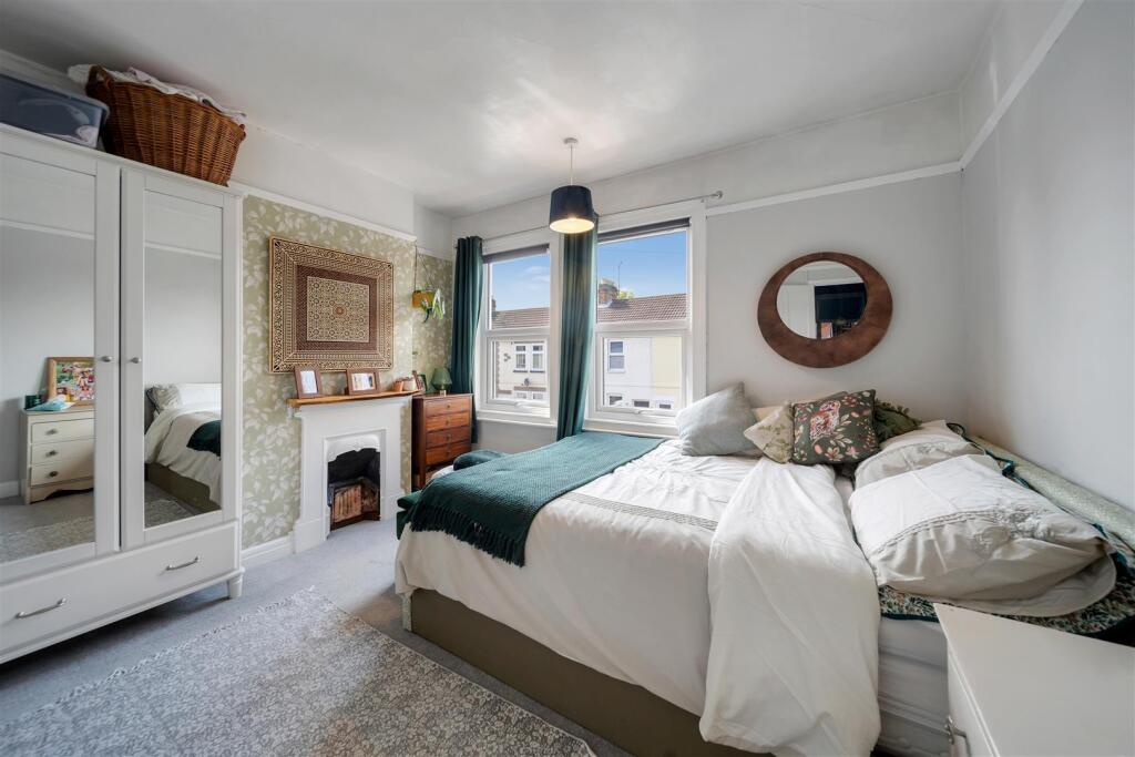 102 Kingston Road-17.jpg