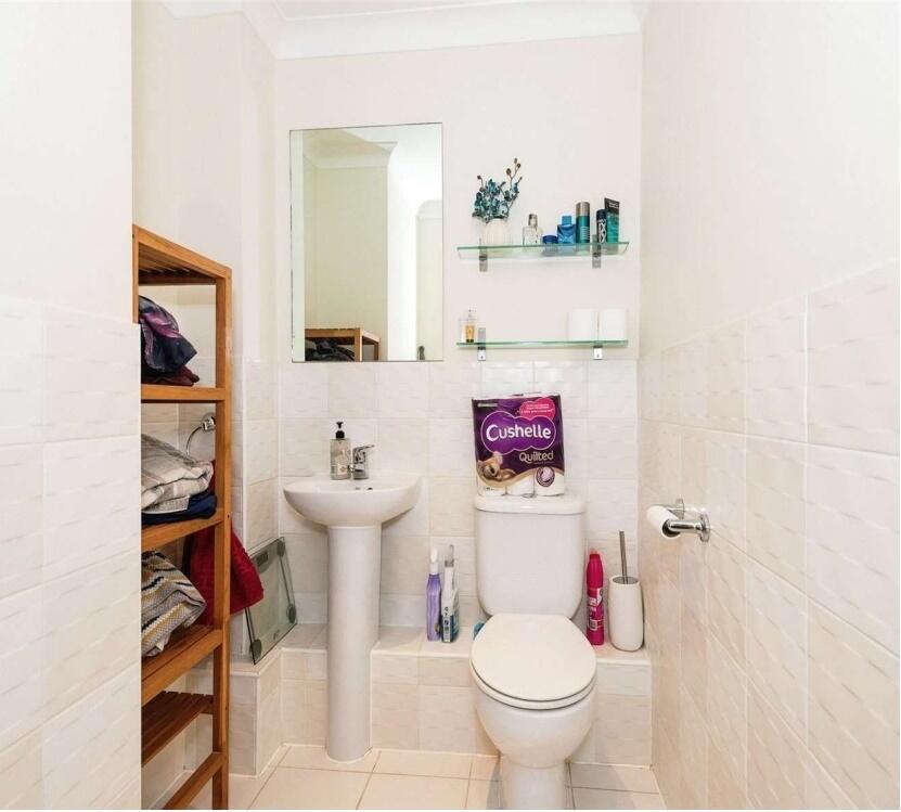 Cloakroom with Toilet