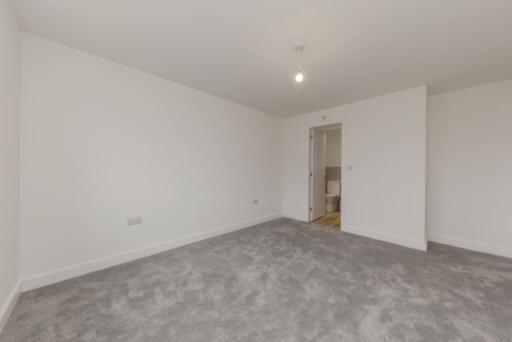 3LinnardsLane (2).jpg