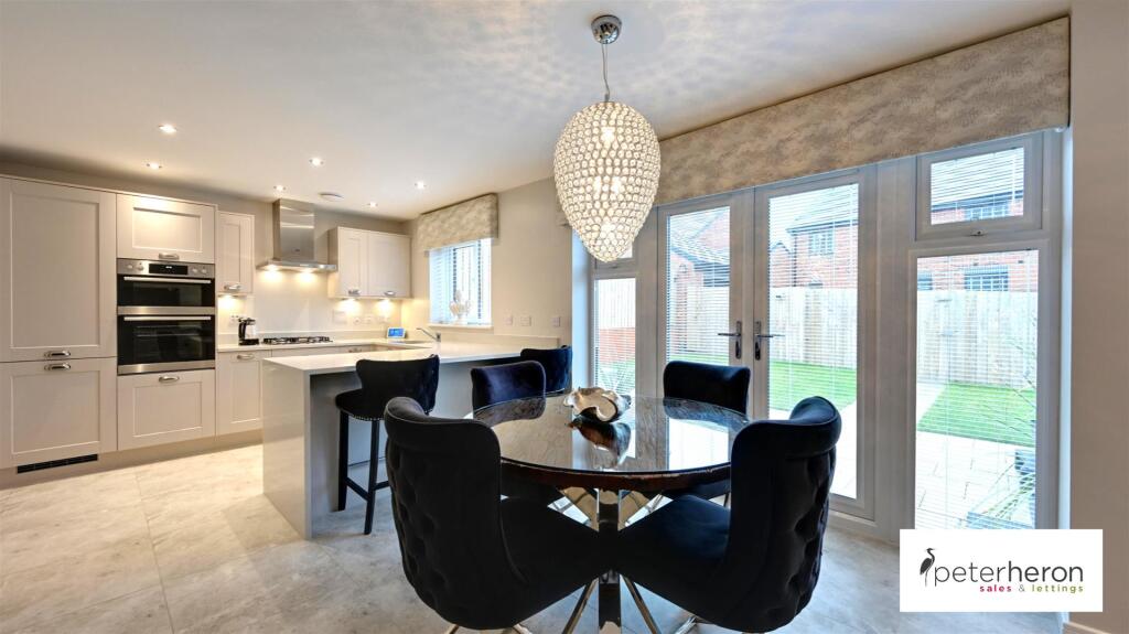 Open Plan Kitchen/Dining and Family Area
