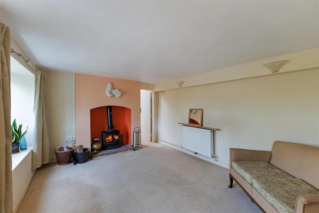 90351_31-Bisley-Old-Road  (17).jpg