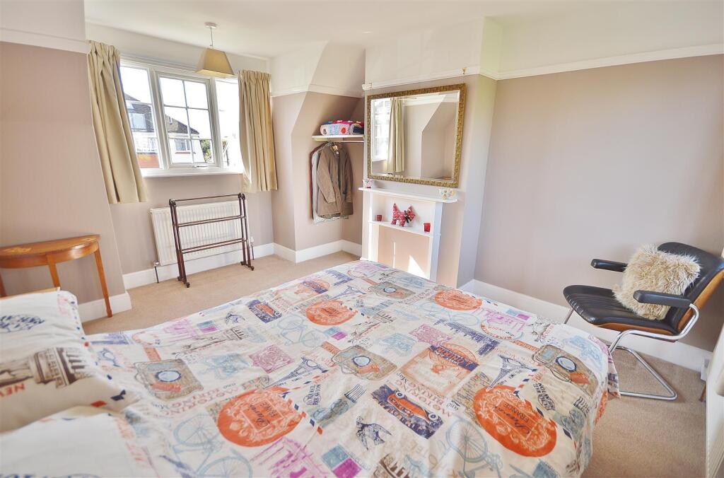 BEDROOM TWO