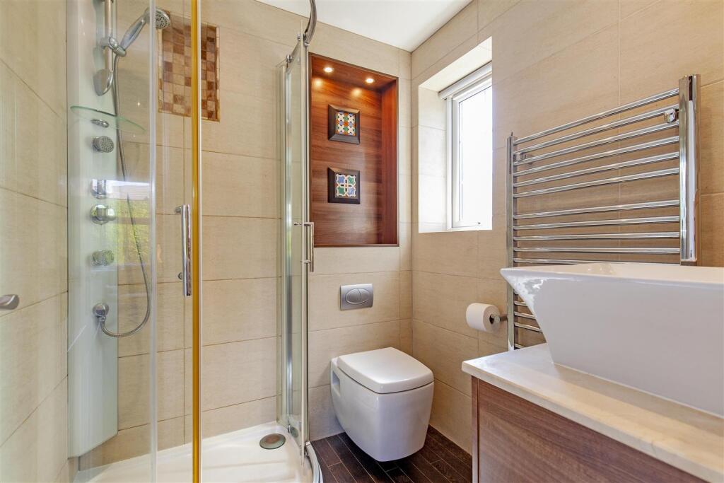 En Suite-1.jpg